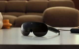 Kacamata Lensa Kontak Holo-Retina: Saat Warga Urban Jakarta Oktober 2026 Pensiunkan Layar Gadget Fisik demi Navigasi Visual Langsung di Bola Mata